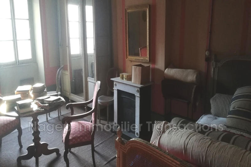 Maison - 275 m² - 5 pièces