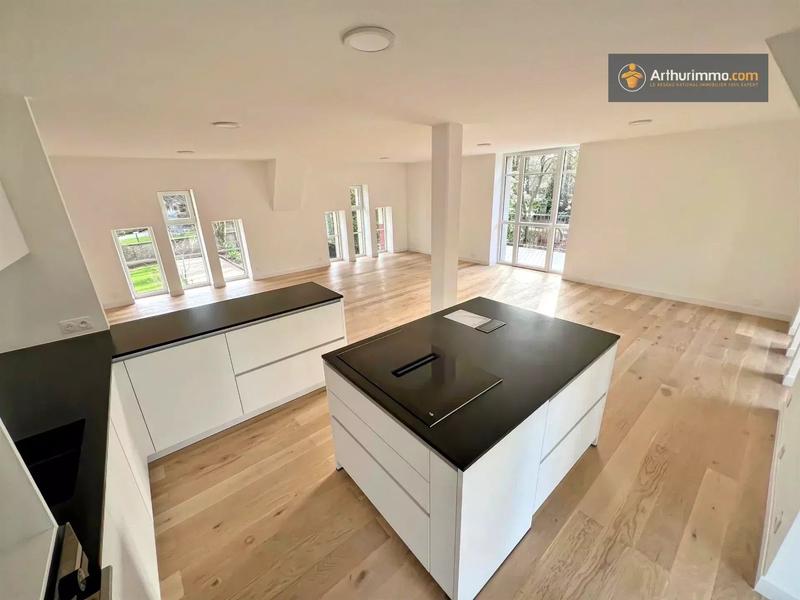 Appartement - 108 m² - 3 pièces