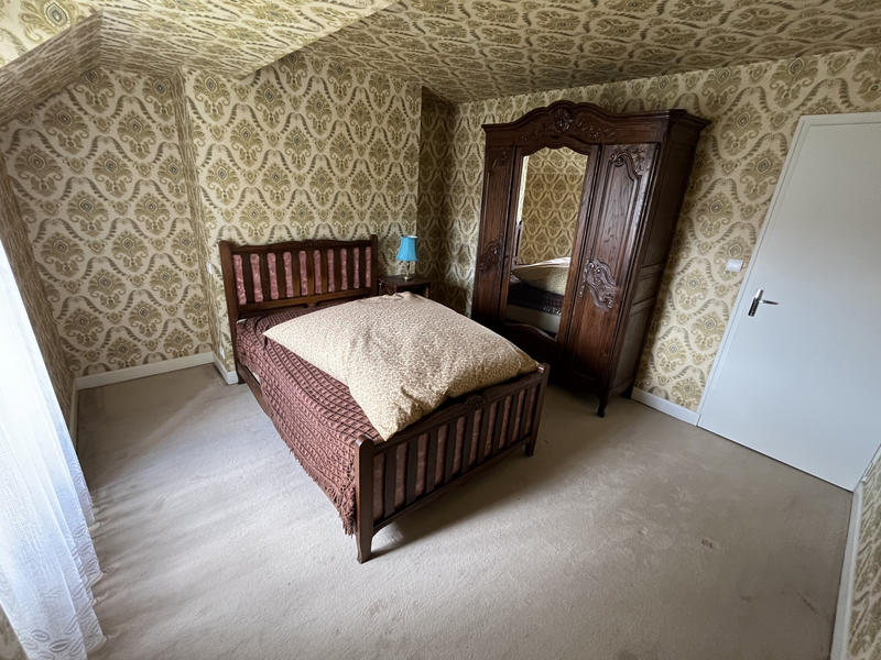 Maison - 316 m² - 7 pièces