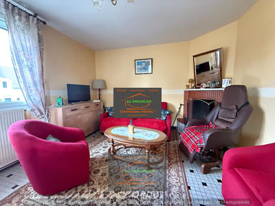 Maison - 84 m² - 5 pièces