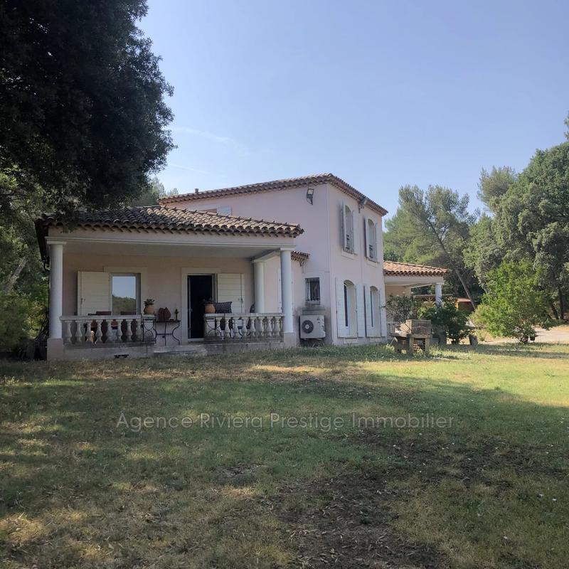 Maison - 160 m² - 5 pièces