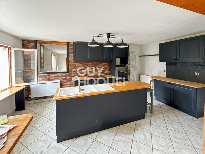 Maison - 189 m² - 7 pièces