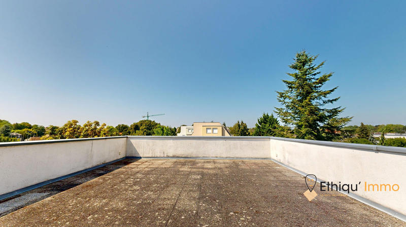 Appartement - 110 m² - 4 pièces