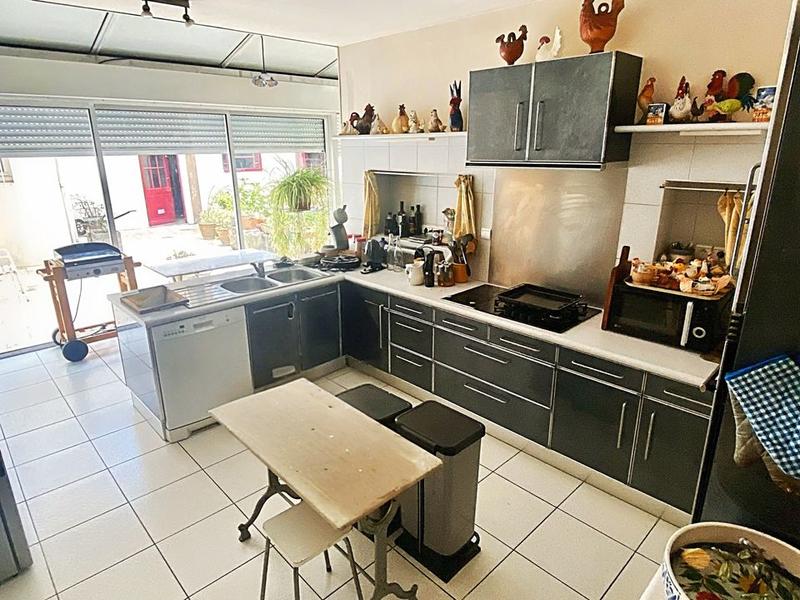 Maison de ville - 335 m² - 10 pièces
