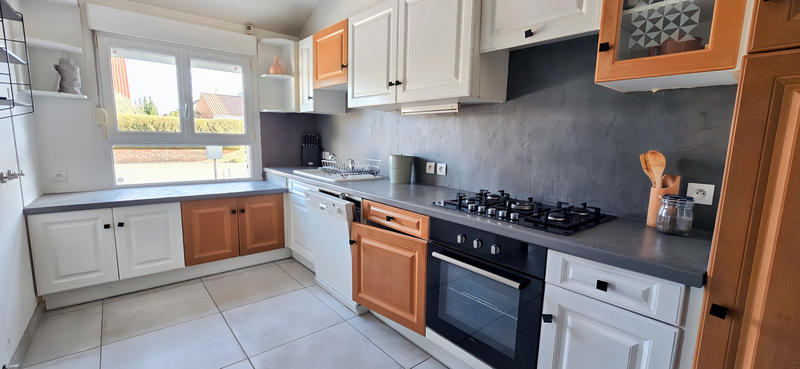 Maison - 140 m² - 7 pièces