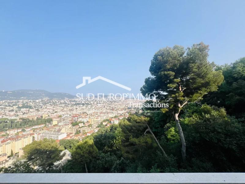 Appartement - 66 m² - 2 pièces