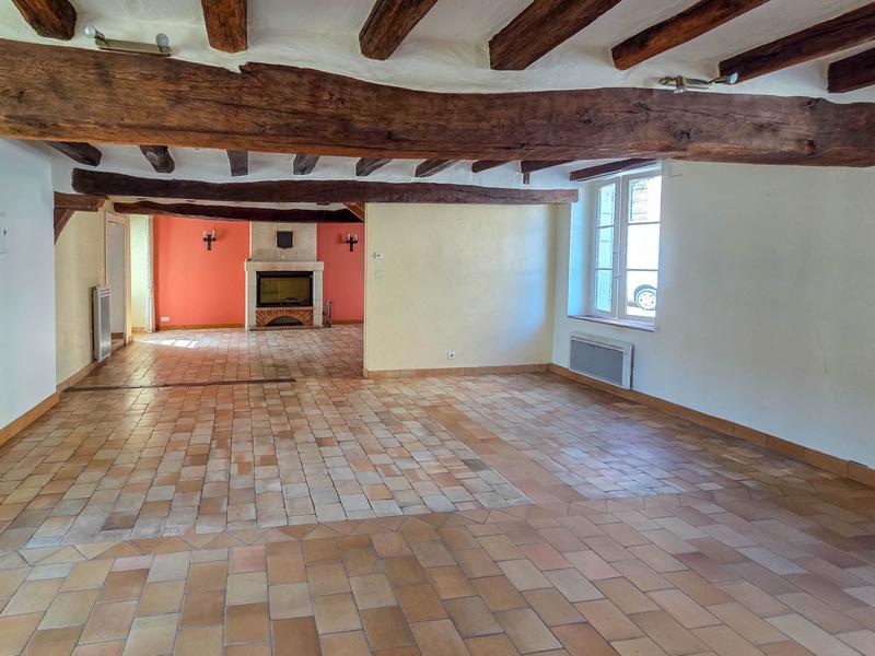 Maison - 215 m² - 7 pièces