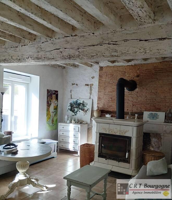 Maison ancienne - 89 m² - 7 pièces