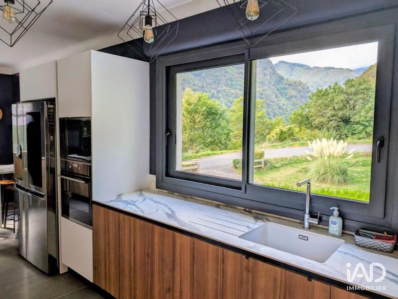 Local commercial - 185 m²