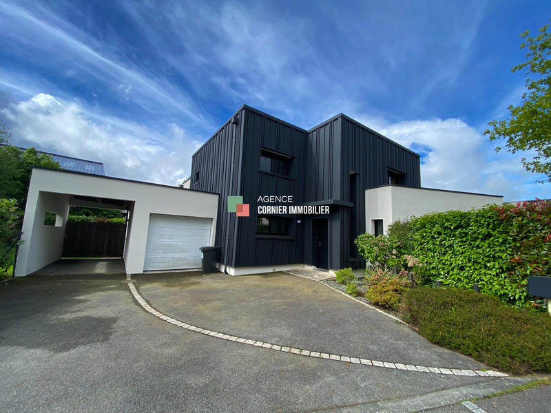 Maison - 152 m² - 6 pièces