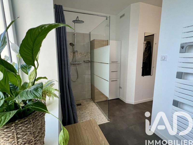 Maison - 192 m² - 7 pièces