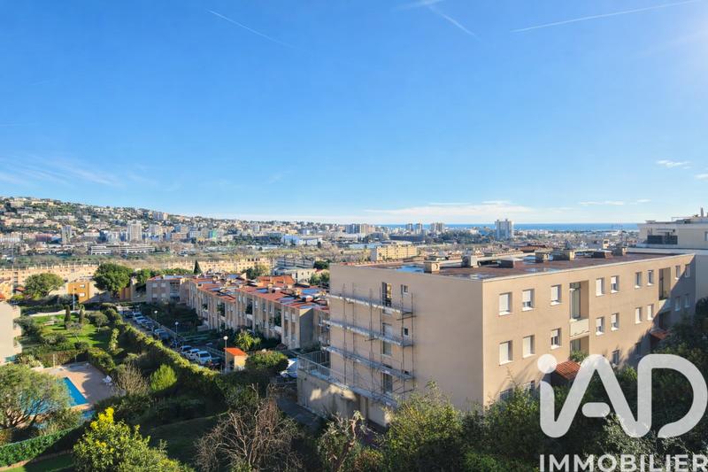 Appartement - 95 m² - 4 pièces