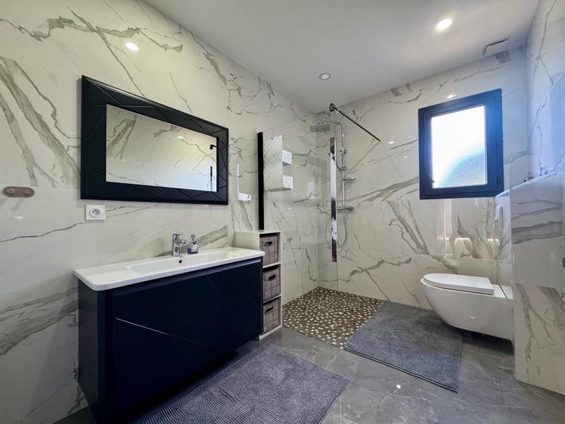 Maison - 150 m² - 7 pièces