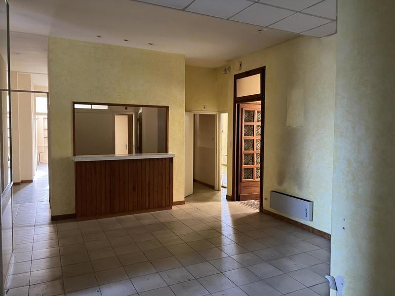 Immeuble - 285 m² - 17 pièces