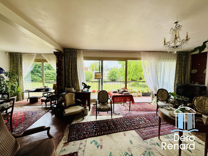 Appartement - 139 m² - 6 pièces