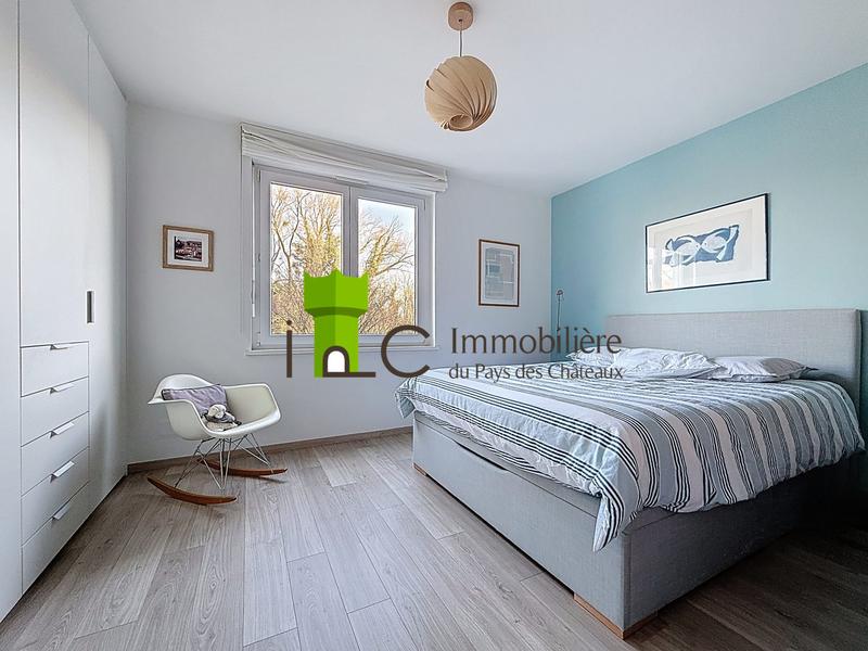 Appartement - 98 m² - 4 pièces