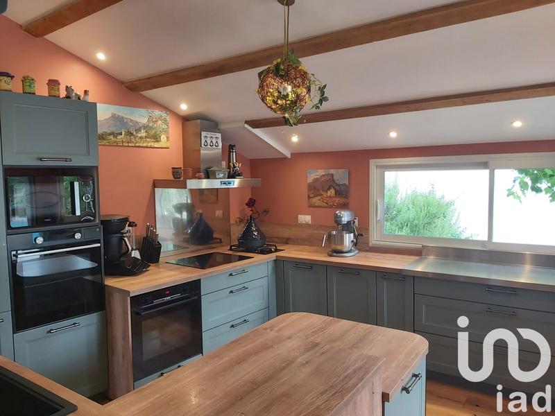 Maison - 152 m² - 6 pièces