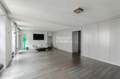 Appartement - 110 m² - 3 pièces