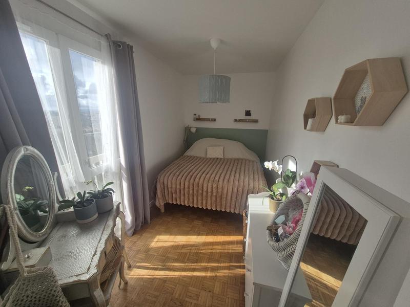 Appartement - 87 m² - 5 pièces