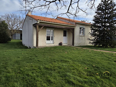 Maison - 91 m² - 5 pièces