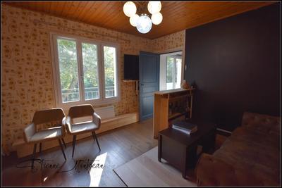 Maison traditionnelle - 69 m² - 4 pièces