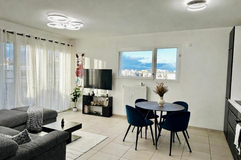 Appartement - 75 m² - 4 pièces