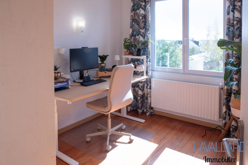 Maison - 84 m² - 5 pièces