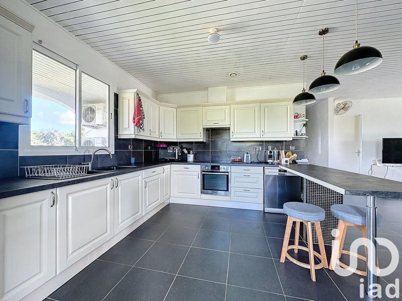 Appartement - 122 m² - 3 pièces