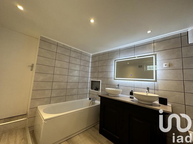 Maison - 102 m² - 6 pièces