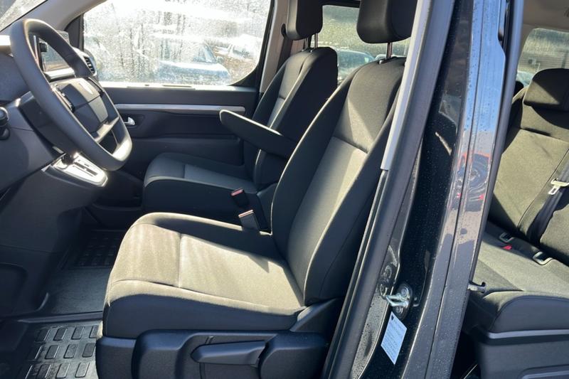 Peugeot Traveller 2.0 180 Eat8 Xl Business