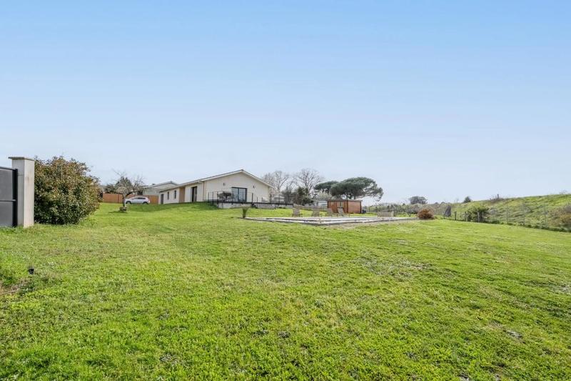 Maison - 146 m² - 7 pièces