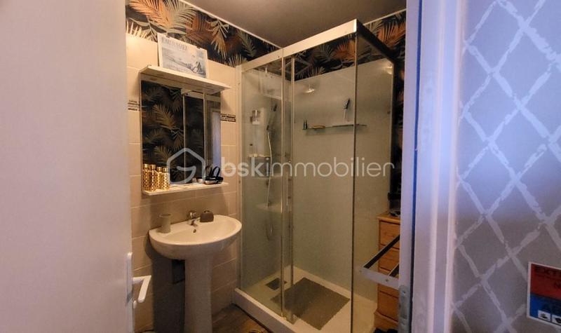 Propriété - 283 m² - 13 pièces