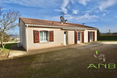 Maison - 101 m² - 4 pièces