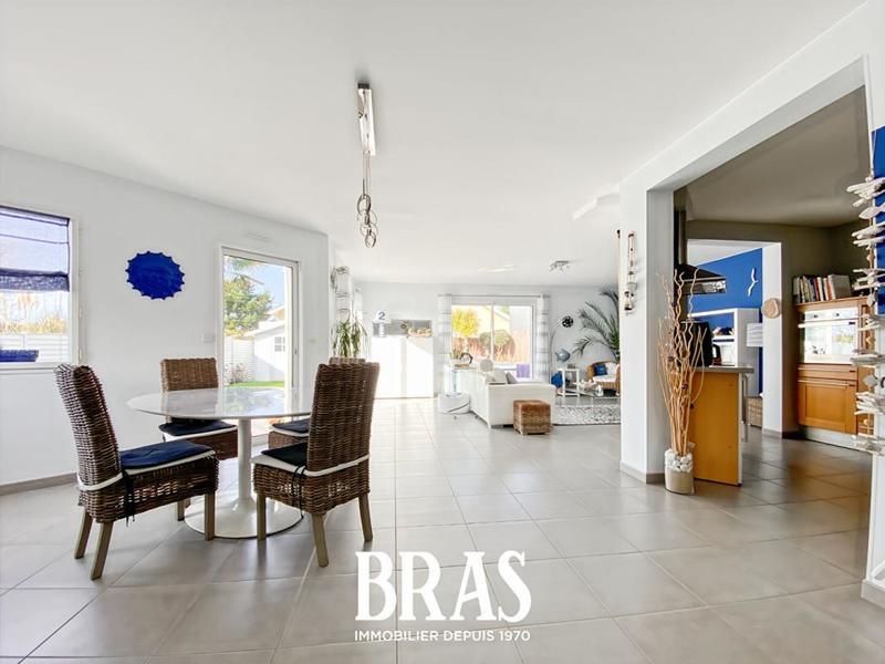 Maison - 112 m² - 6 pièces