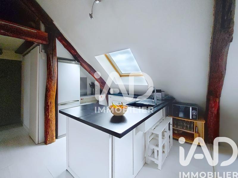 Studio - 30 m² - 1 pièce