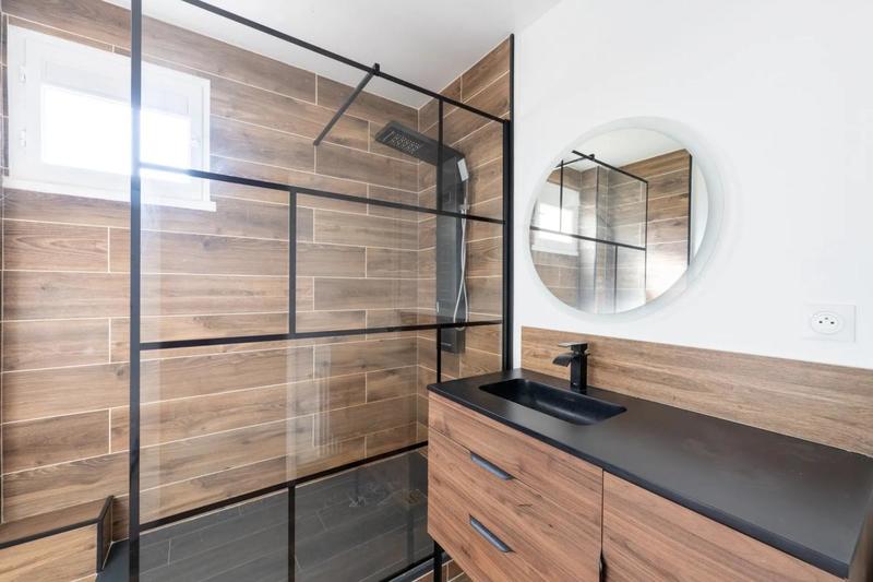 Appartement - 95 m² - 5 pièces