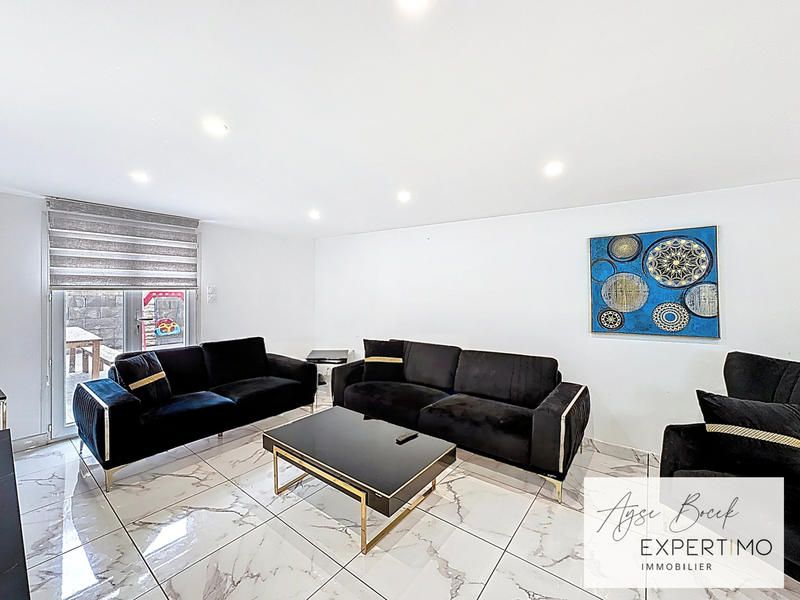 Maison - 135 m² - 6 pièces