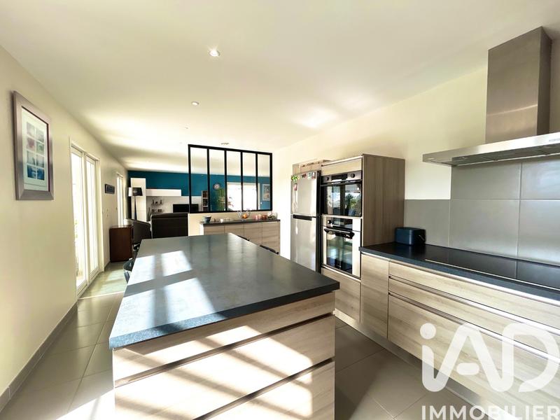 Maison - 147 m² - 6 pièces