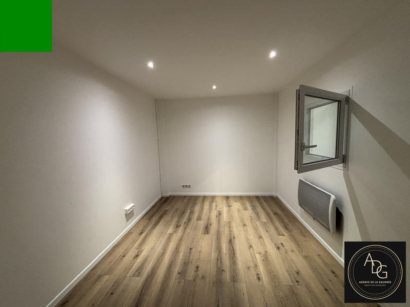 Local commercial - 120 m² - 3 pièces