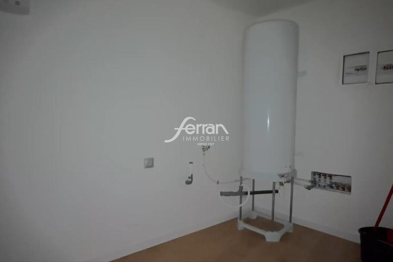 Appartement - 80 m² - 3 pièces