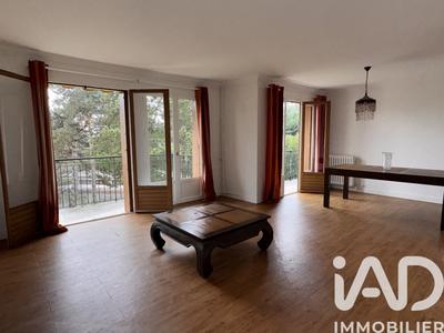 Appartement - 82 m² - 5 pièces