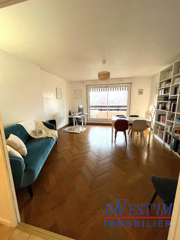 Appartement - 85 m² - 4 pièces
