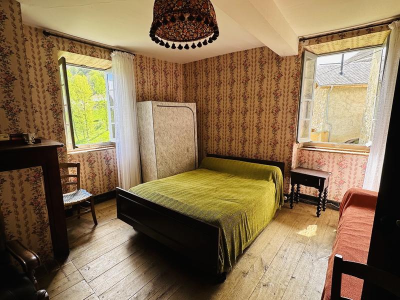 Maison de village - 90 m² - 4 pièces