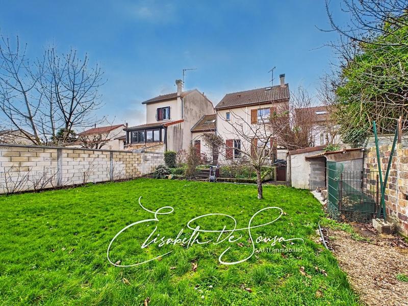 Maison - 109 m² - 6 pièces