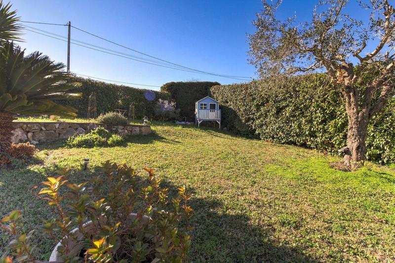 Propriété - 160 m² - 6 pièces