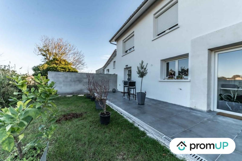 Appartement - 123 m² - 5 pièces