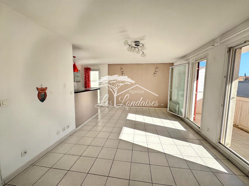 Appartement - 80 m² - 4 pièces