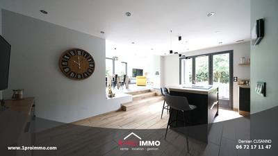 Maison - 120 m² - 4 pièces