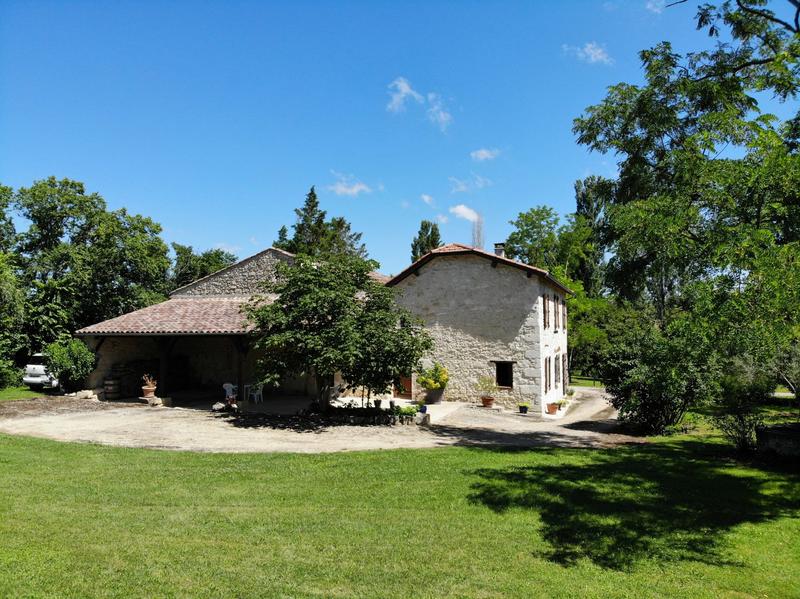 Maison - 157 m² - 6 pièces