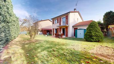 Pavillon - 90 m² - 4 pièces